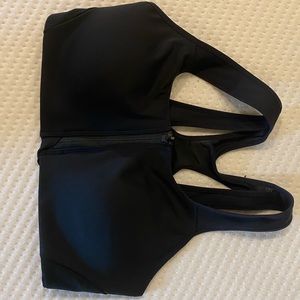 BANDIER NIKE bra, never worn!